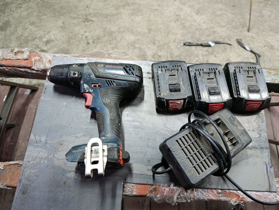 Шуруповерт оригінал