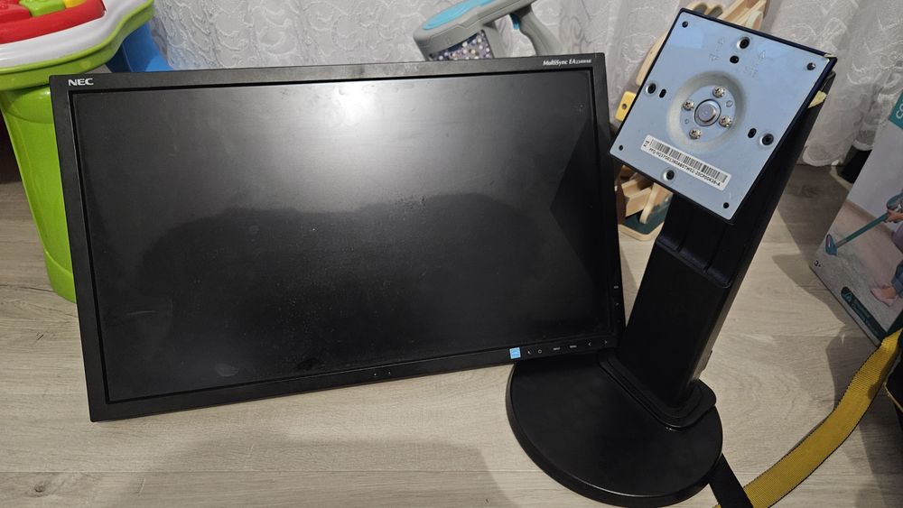 Monitor NEC EA234WMi uszkodzony