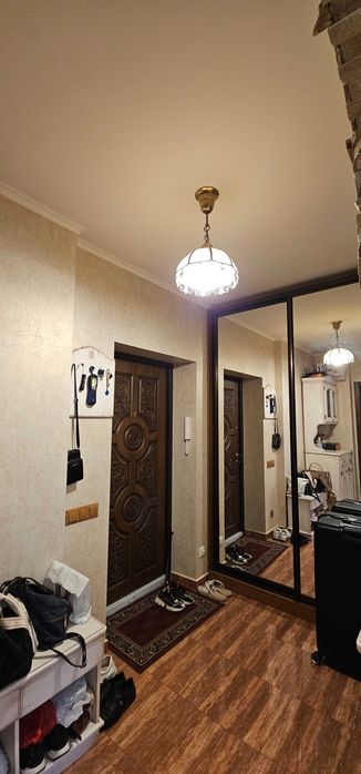 Продаю 1 кім квартиру Метрологічна Феофанія