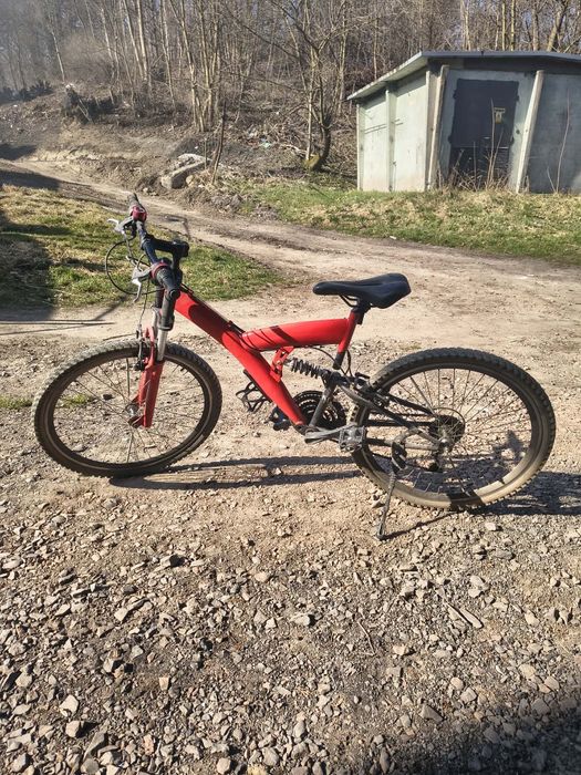 Rower górski z amortyzatorami