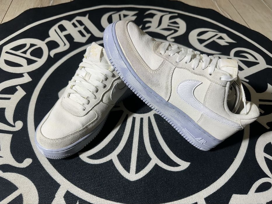 Кросівки  Nike Air Force 1 '07 LV8 EMB