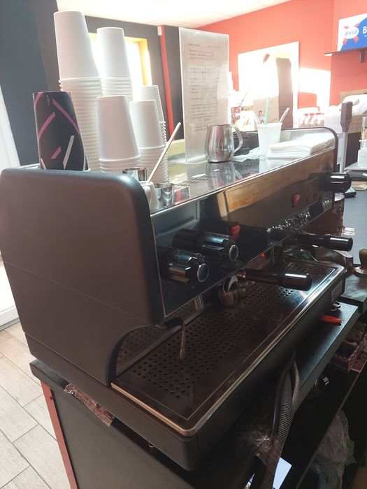 Продам еспресомашину