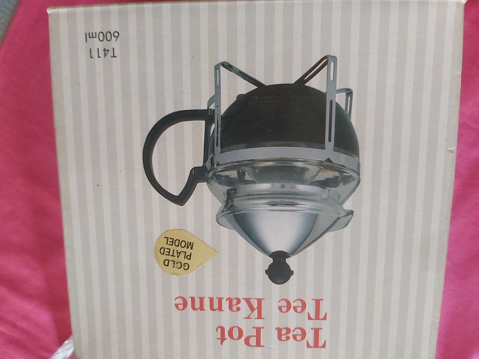 Pote de chá com infusor