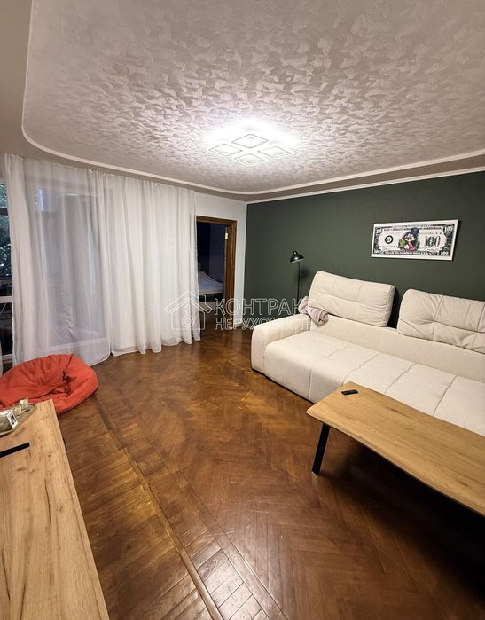 Продажа 3к квартиры 58 кв. м  на просп. Байрона