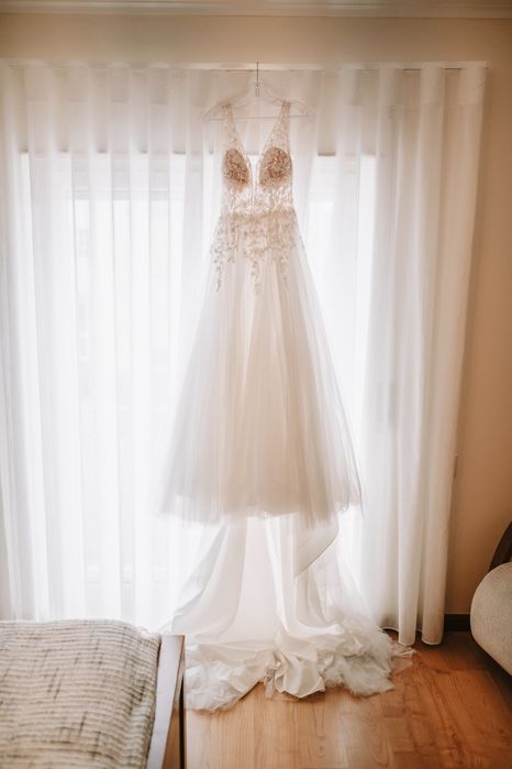 Vendo vestido noiva ótimo estado