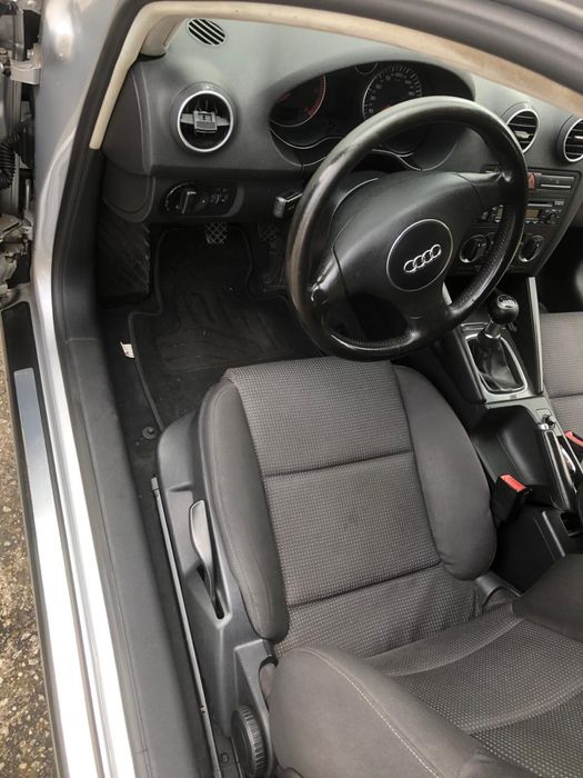 Audi A3 8P 1.9 tdi 105 cv
