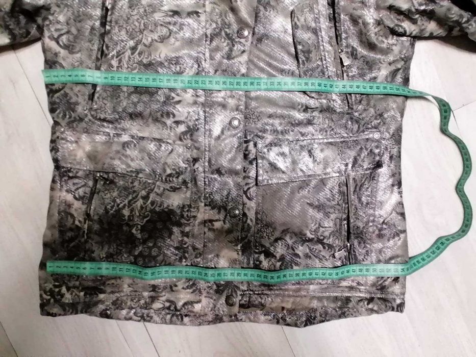 Куртка женская сноубордическая  серая. М.  р.46