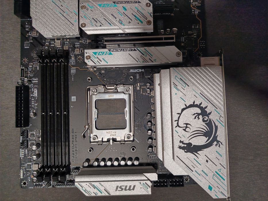 Płyta główna MSI x660E Gaming plus WI FI