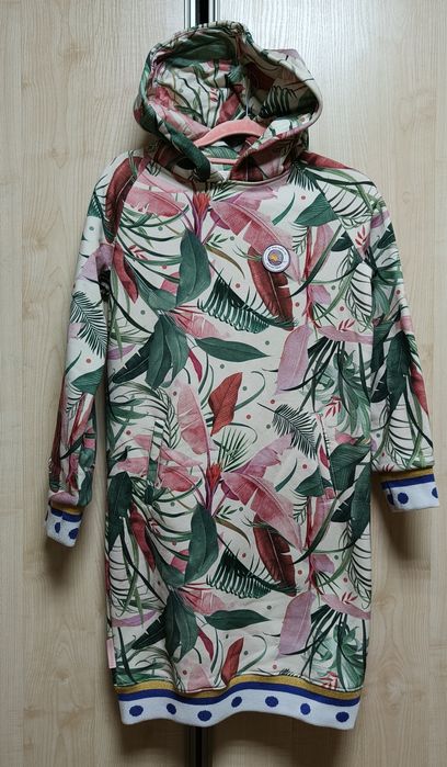 Фірмова тепла сукня на дівчинку