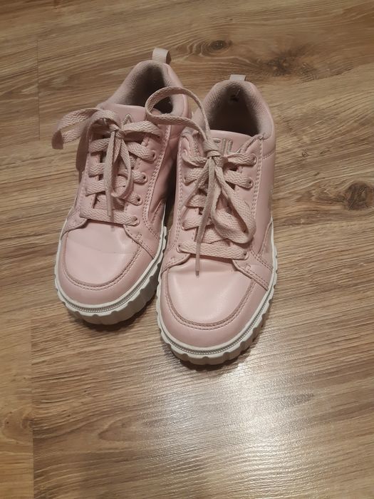 Buty FILA r.32 dla dziewczynki