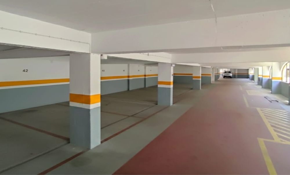 Apartamento T1 - 1ª Linha da praia c/garagem wi-fe