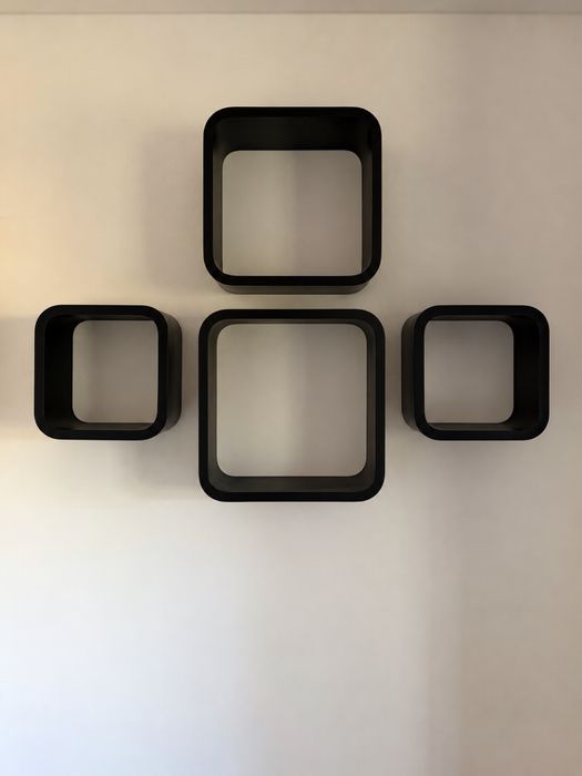 Conjunto de 4 Nichos de Parede Pretos