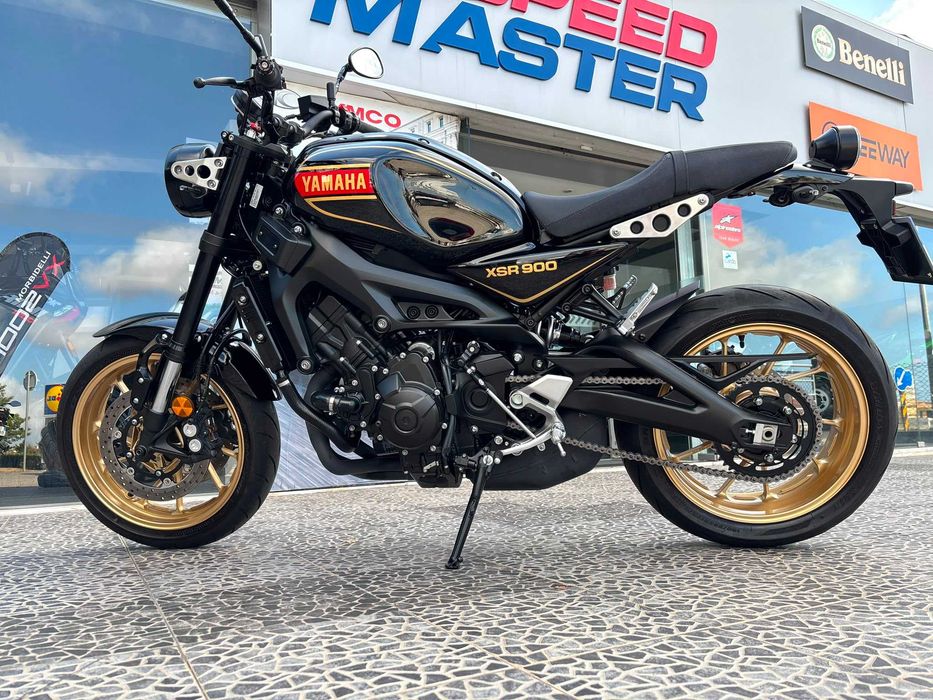 Yamaha XSR 900