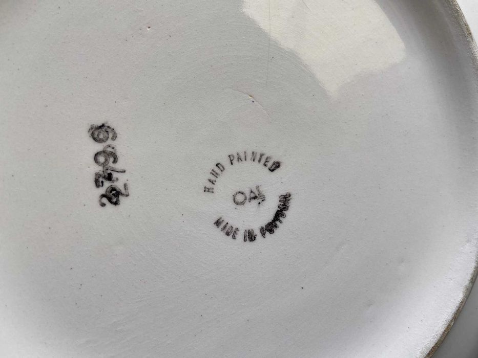 Porcelain Plates - Various64586336400515124