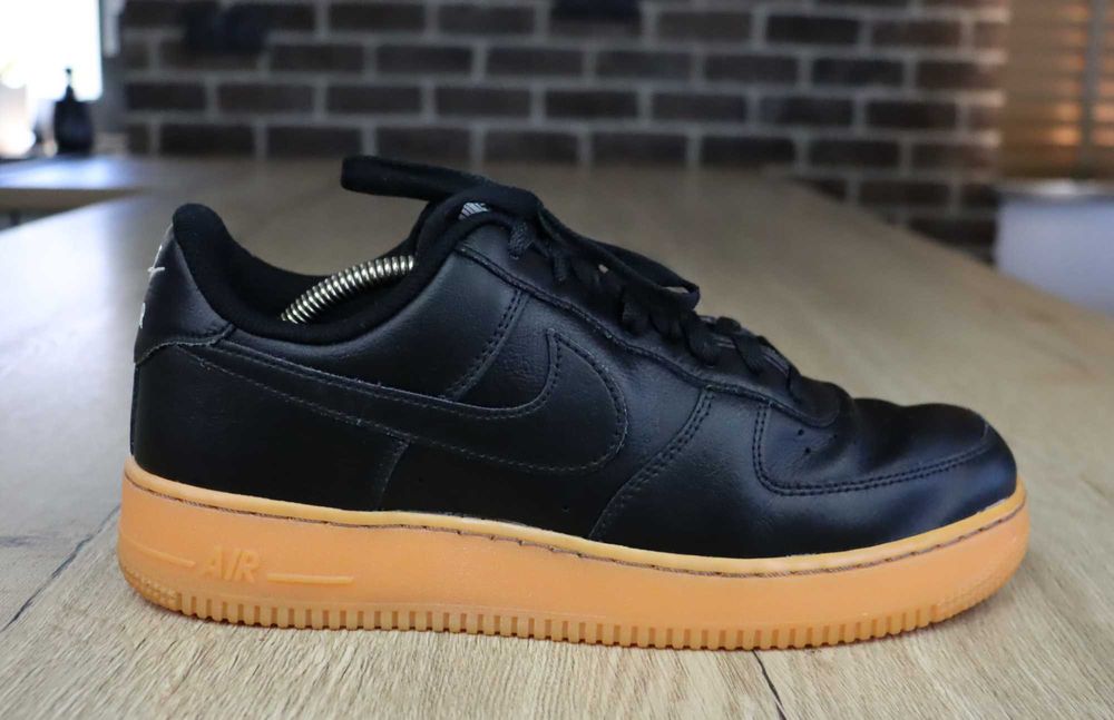Nike Air Force 1 damskie skórzane sneakersy 42 ( 27 cm)