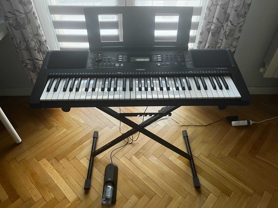 Keyboard Yamaha PSR-363 + Akcesoria