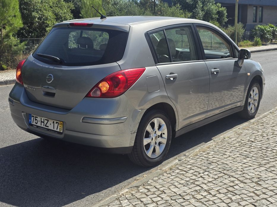 Nissan Tiida  1.5 DCi