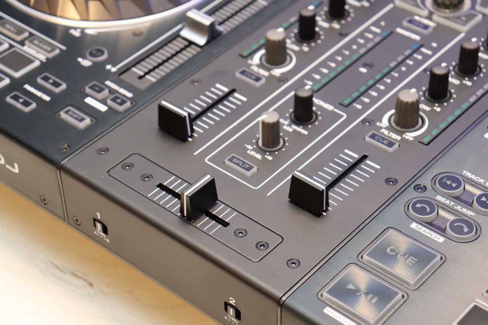 Denon DJ Prime 2 Idealny Gwarancja