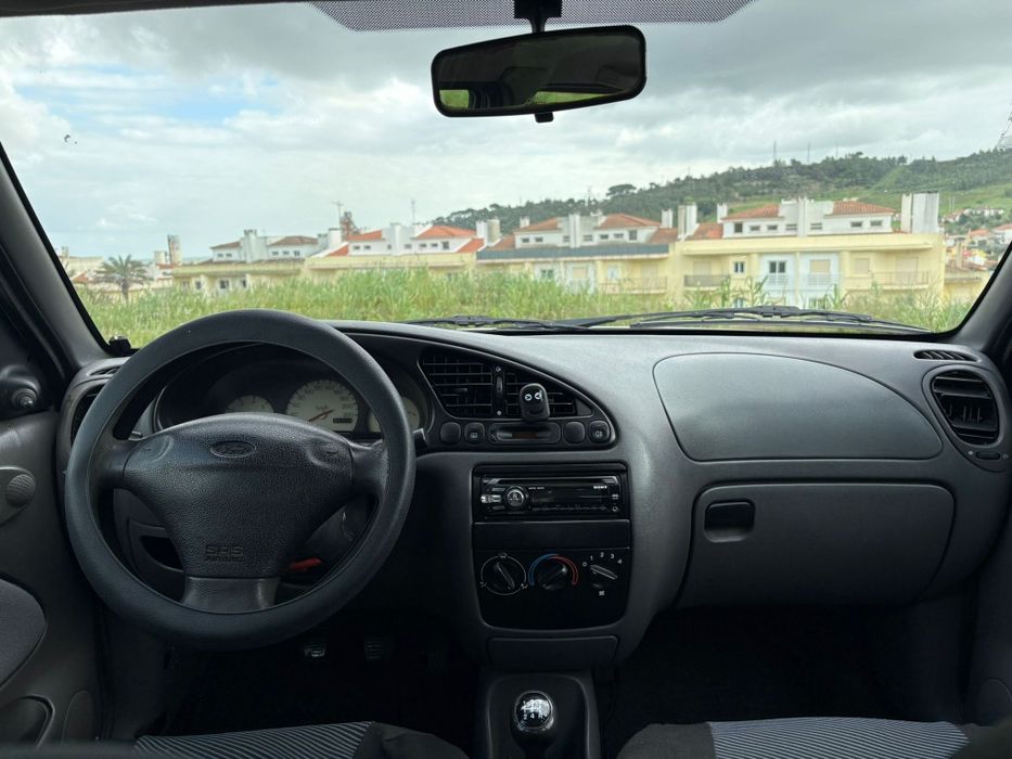 Ford Fiesta 1999