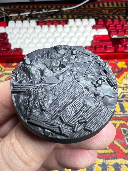 Podstawki pod figurki – Trench Crusade, Warhammer 40k, D&D