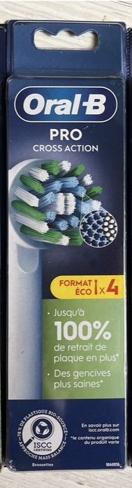 Оригінальні насадки іО, для дітей, дорослих.  Німеччіна. Oral B