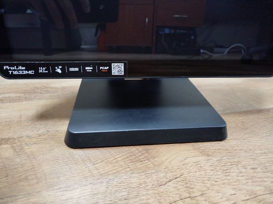 POS термінал сенсорний монітор  Liyama ProLite T1633MC-B1 15,6