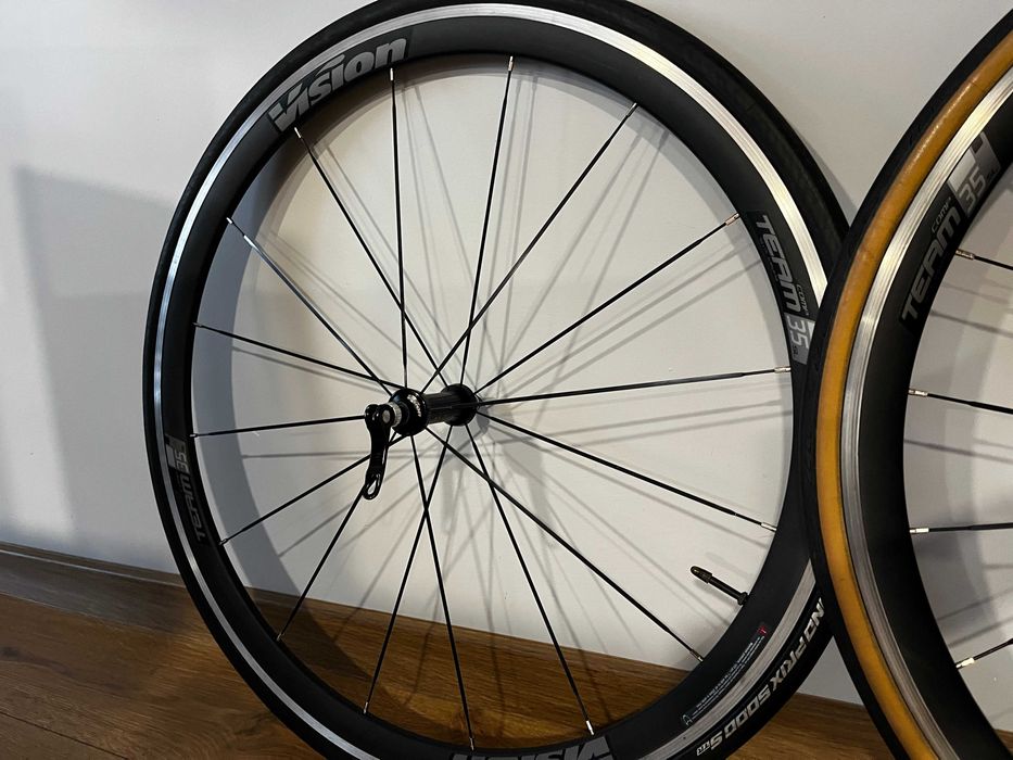 Vision Team 35 COMP SL Zestaw kół szosowych 9 x 100 / 9 x 130 mm