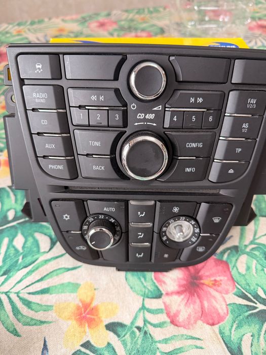 Frontal rádio Opel
