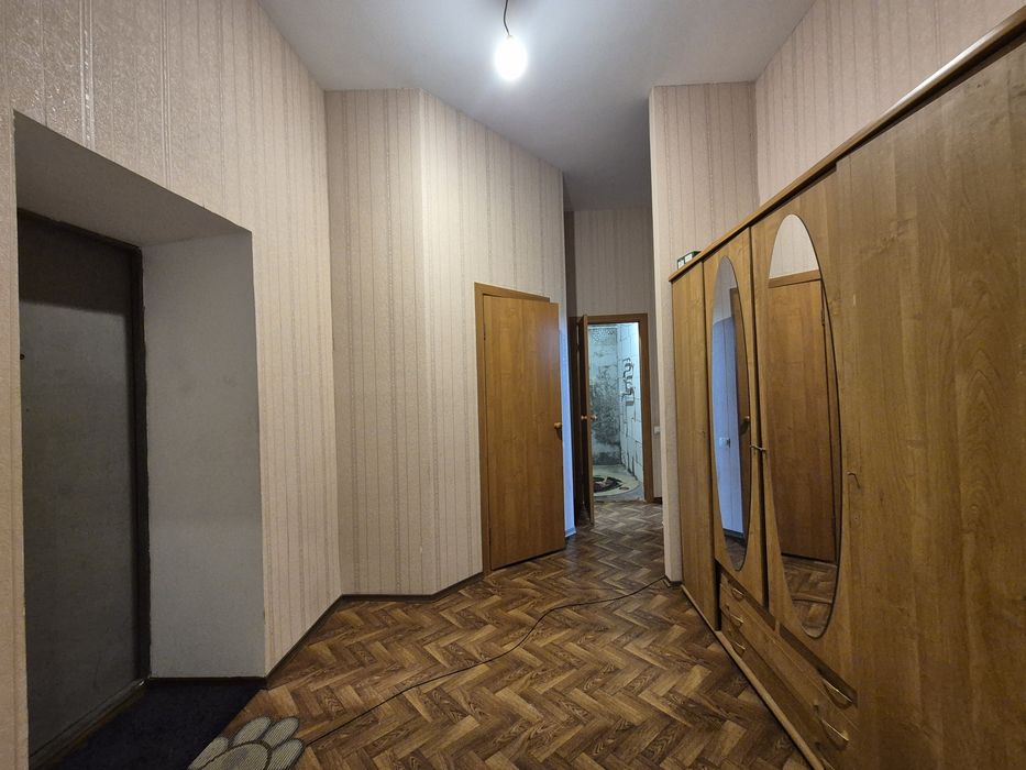 Продаж 2к 70,5квм квартира Харченко 47А Бортничі