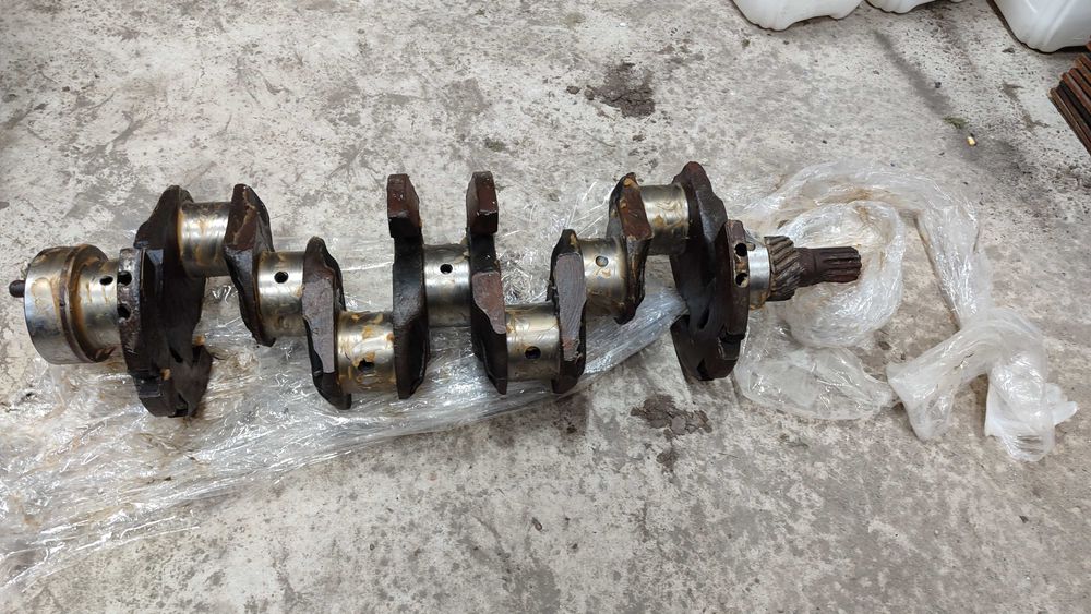 Коленвал коленчатый вал трактора МТЗ Д240 к Н2 ш Р1  проточеный СССР