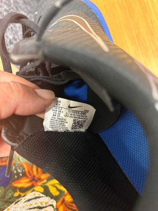 CHUTEIRAS NIKE ORIGINAIS TAMANHO 38,5