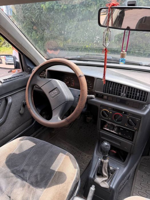 Продам пежо 405