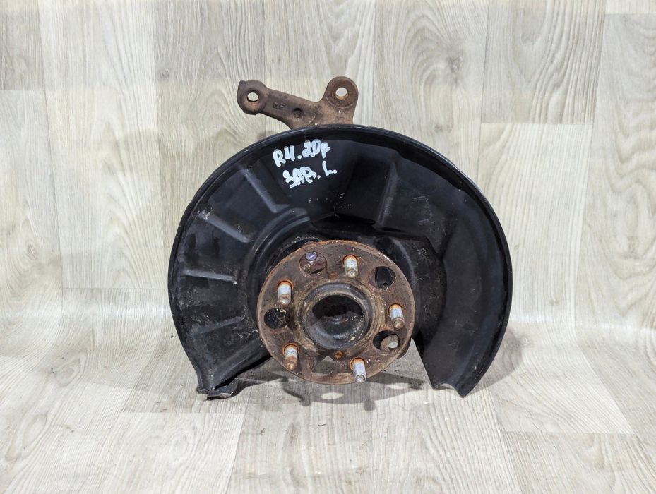 Toyota Rav 4 Кулак поворотный цапфа задняя левая правая 18-42305-42060