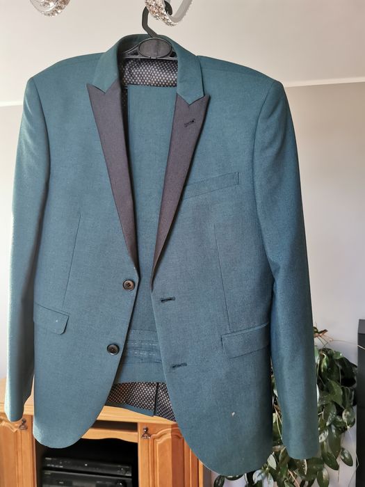 Garnitur w kolorze zielonym