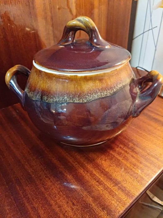 Супница для первых, запекания вторых блюд или декора