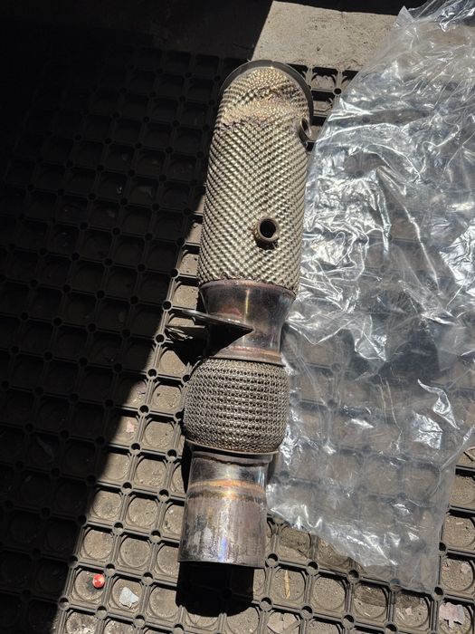 Продаж Downpipe BMW