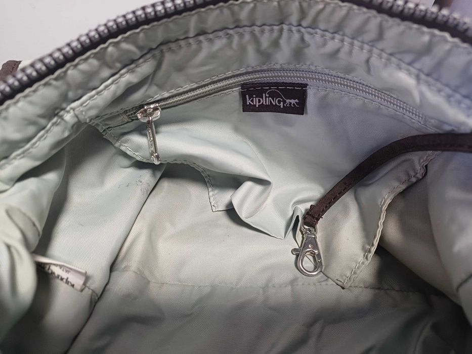 Зручна практична сумка Kipling