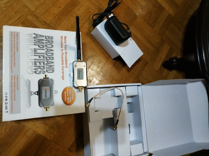 Amplificador para ligar a router Wifi 2.4 GHZ
