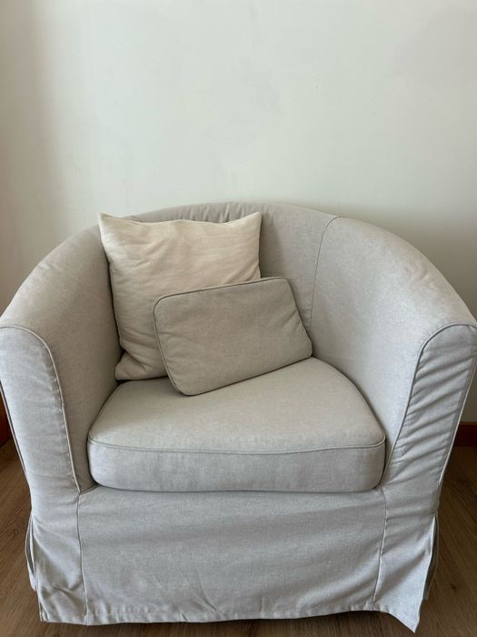 Poltrona com capa em tecido IKEA