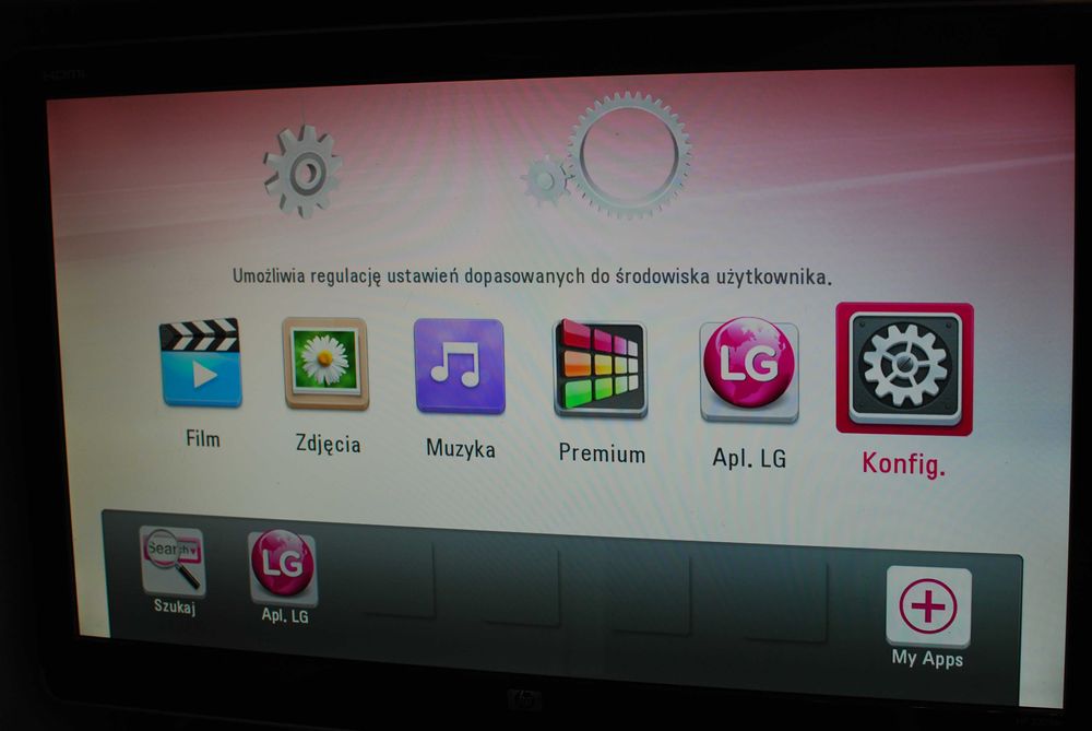 Odtwarzacz Blu-rey DVD LG BP 420