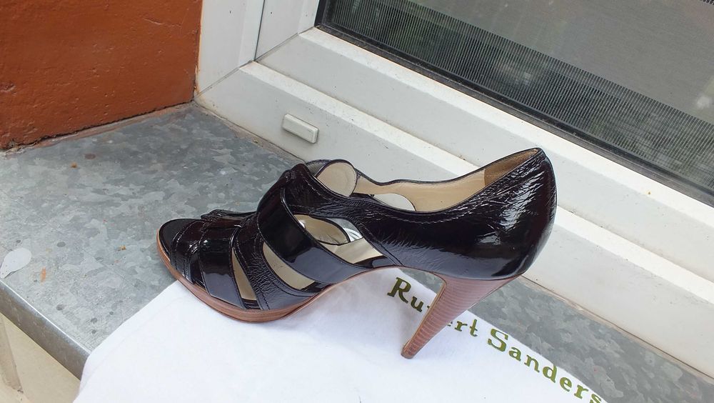 Piękne sandały skóra droga marka Rupert Sanderson38