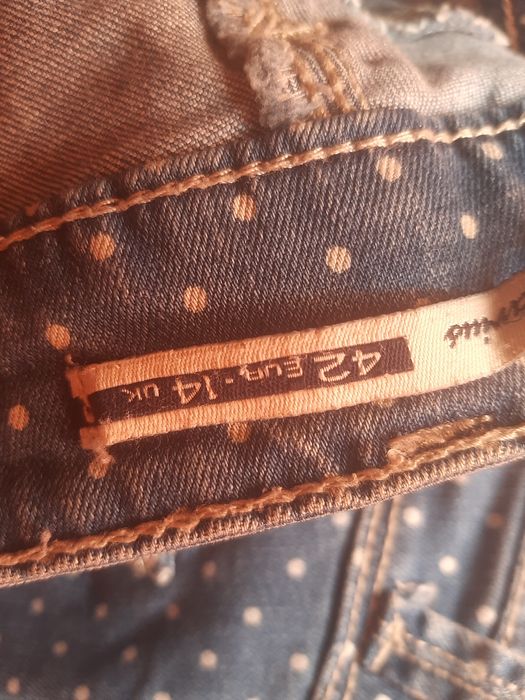 Calcas de ganga novas  com varios padrões