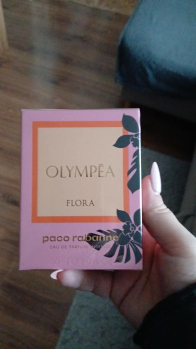 Nowe zafoliowane perfumy Olimpea Flora
