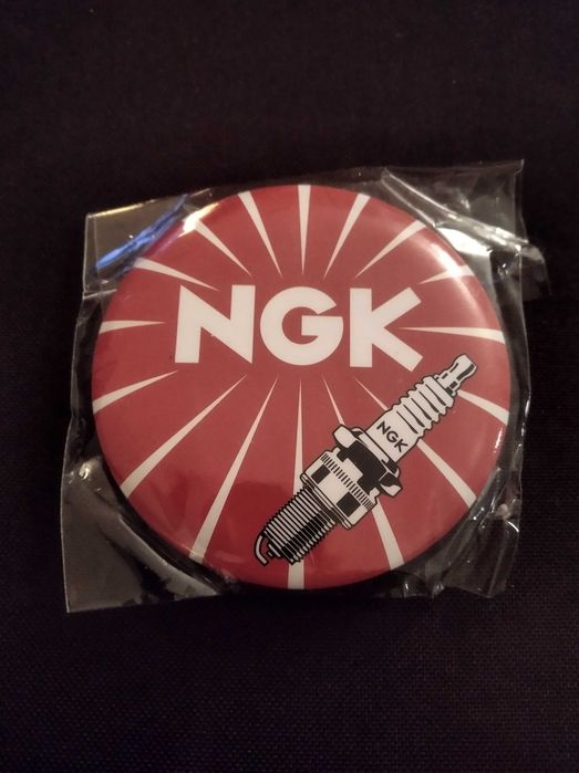 Tira-cápsulas com íman NGK