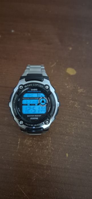 Продам годинник casio