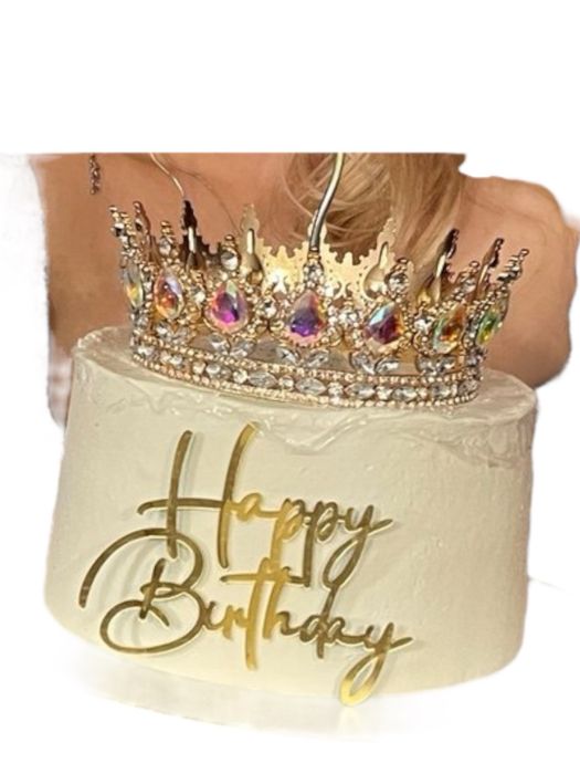 Оренда корони на торт