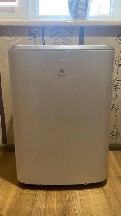 Мобільний кондиціонер Electrolux