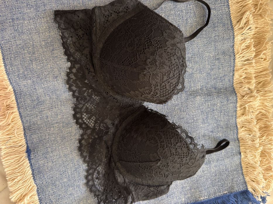 Бюстгальтер H&M з мереживом