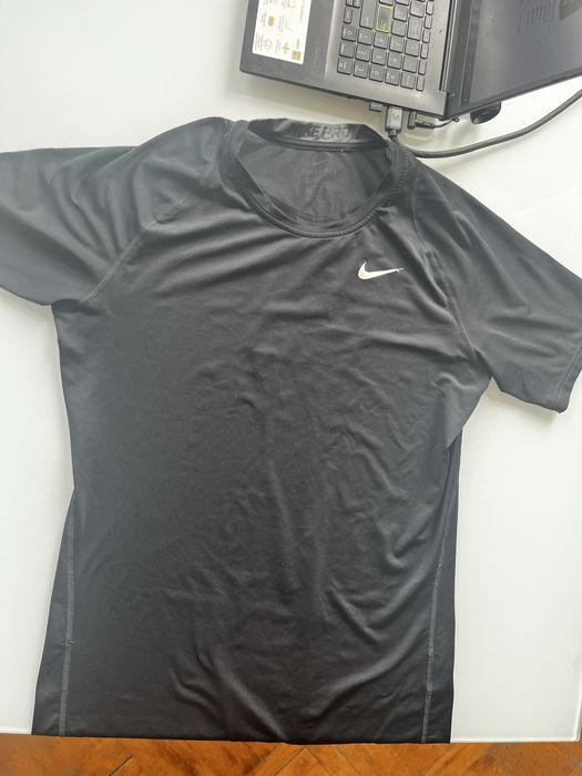 4 koszulki Nike Adidas Under amour stan bdb M/L