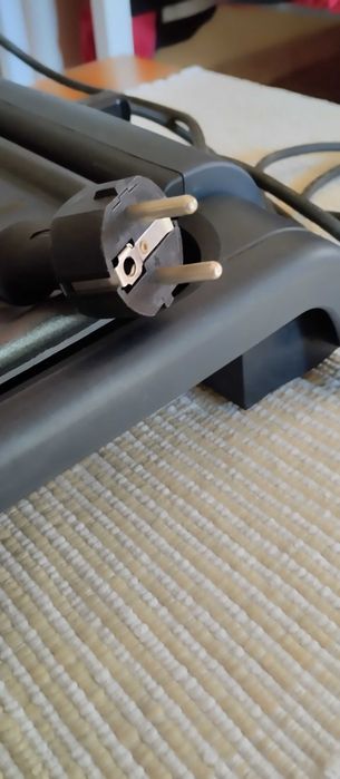 Grelhador elétrico marca Tefal